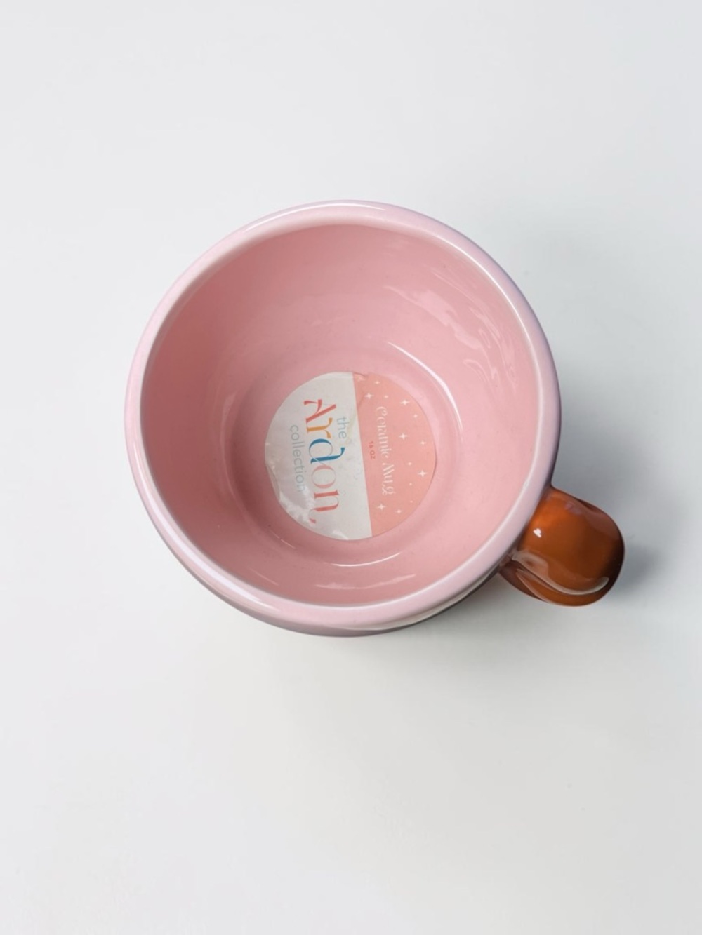 Croissant Bundle of 4, Bag Clips, Serving Dish, 2 Coffee Mugs - Picture 5 of 7